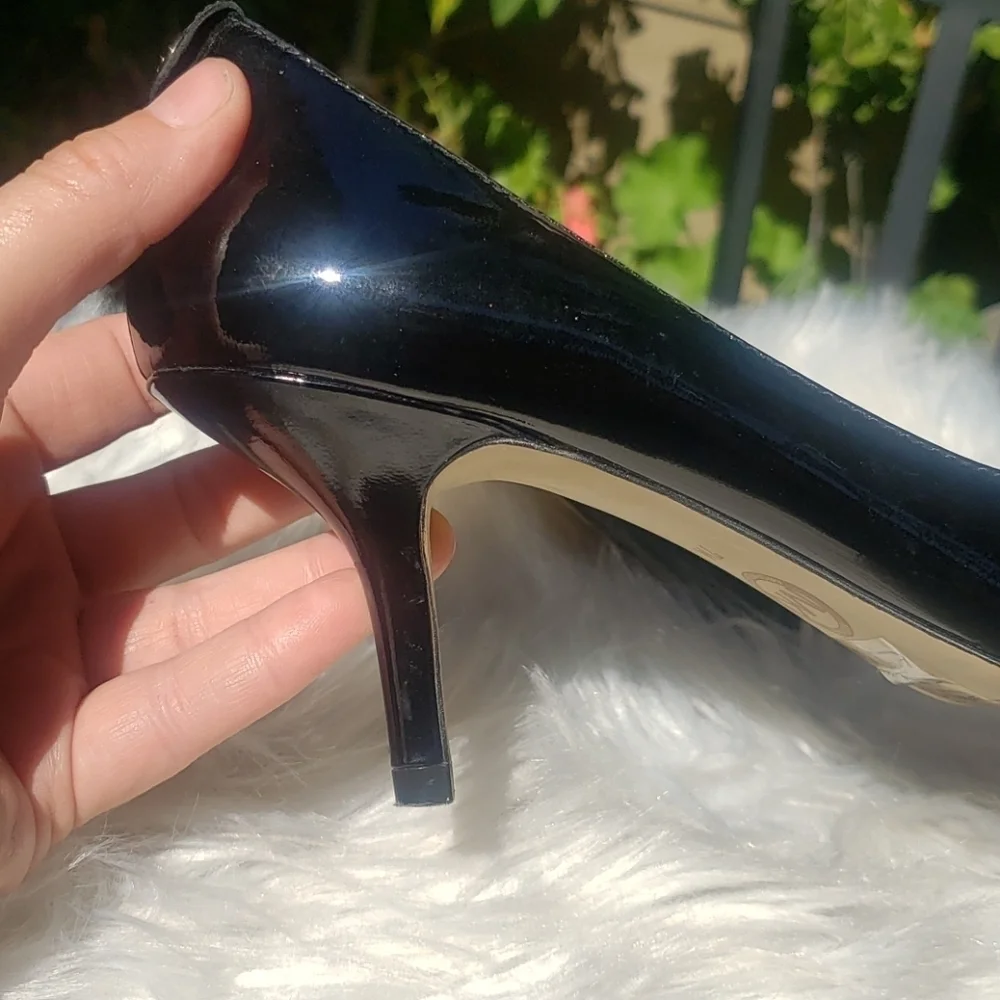MICHAEL KORS Black Patent Peep Toe Heels 7